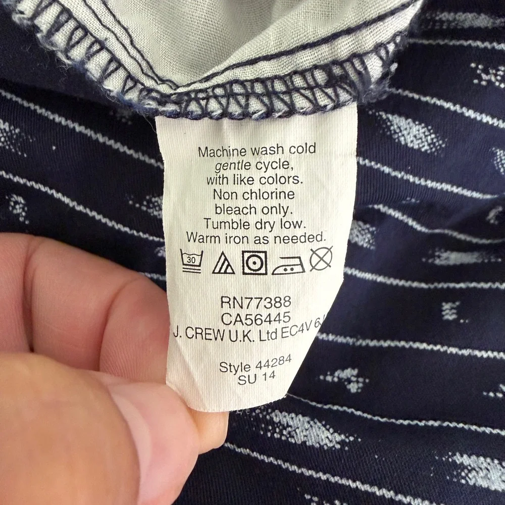 J. Crew Shorts Mens 36 Navy Blue Ikat Stripe Flat Front Casual Summer Preppy